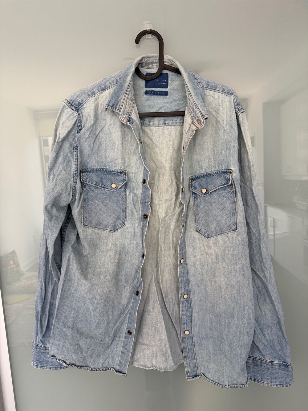 Zara Light Blue Denim Button-Down Shirt - Men's Casual